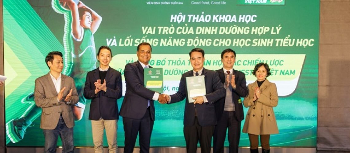 02. Viện Dinh dưỡng và công ty TNHH Nestlé Việt Nam chính thức ký kết thỏa thuận hợp tác dài hạn