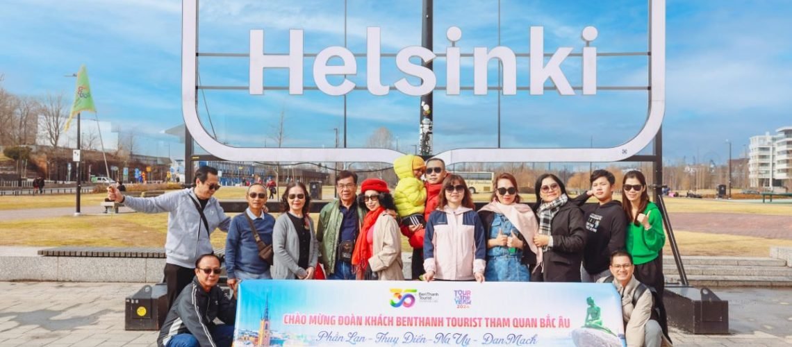 Phu_nu_hien_dai_BenThanh_tourist_vinh_danh_doanh_nghiep_tieu_bieu_03