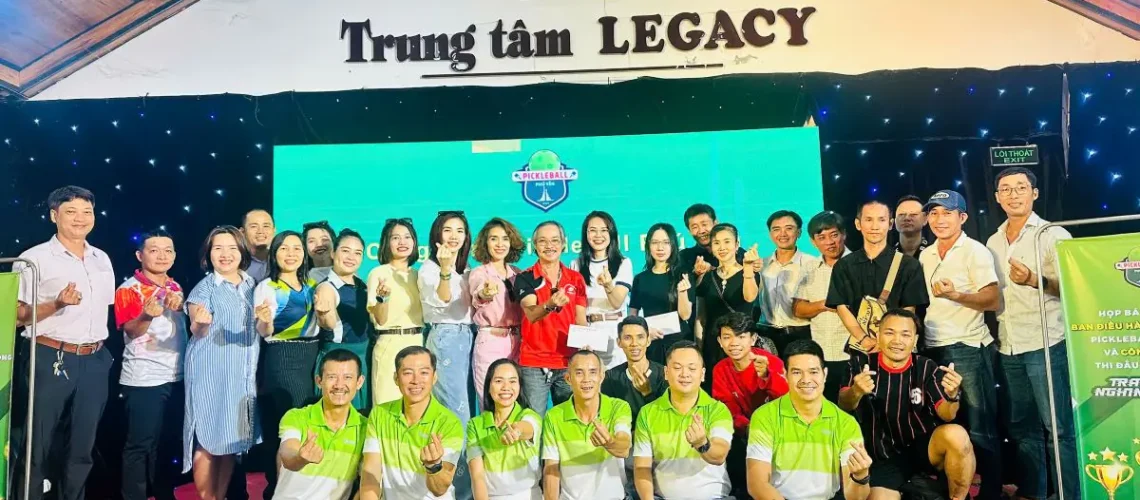 Phu_nu_hien_dai_Giai_Pickleball_nghinh_phong_08